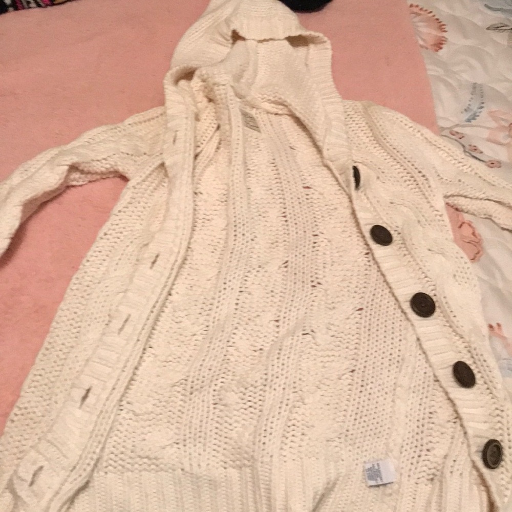 Old navy sweater for kids